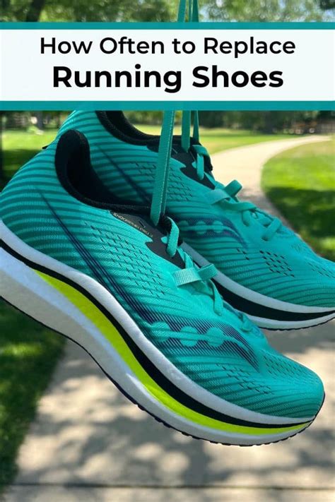 how often should you change running shoes|how long should running shoes last.